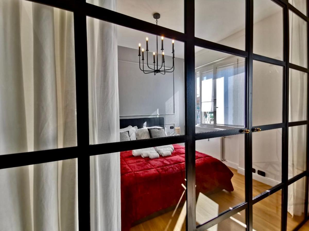 Chiclife - Florentin Downtown Apartment Bergamo Exterior foto